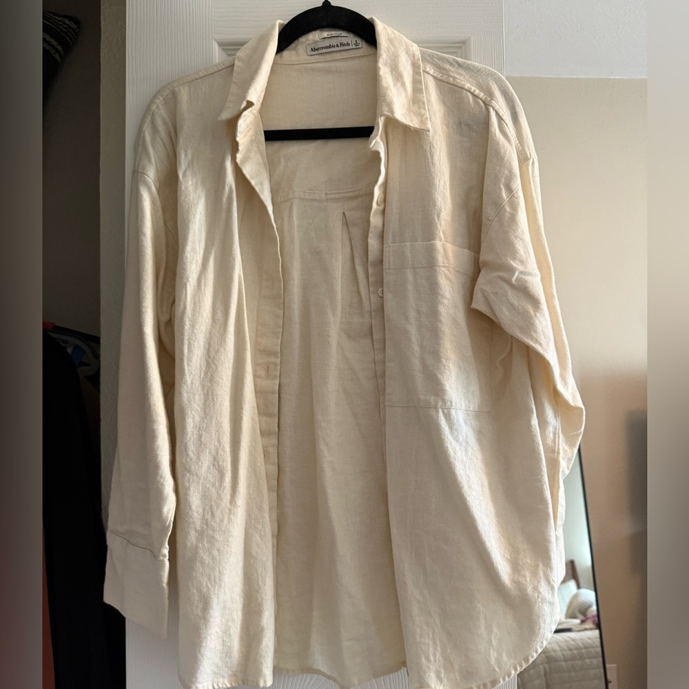 ABERCROMBIE + FITCH Oversized Cream Linen Blend Buttondown Shirt Top size SMALL